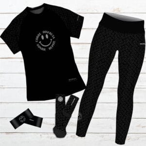 Pack negro coleccion smiles con mallas largas, calcetines, diadema y camiseta