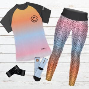 Pack pastel coleccion smiles con mallas largas, calcetines, diadema y camiseta