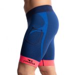 Malla corta compresiva Pog unisex azul logo Hanker-Sports en negro.