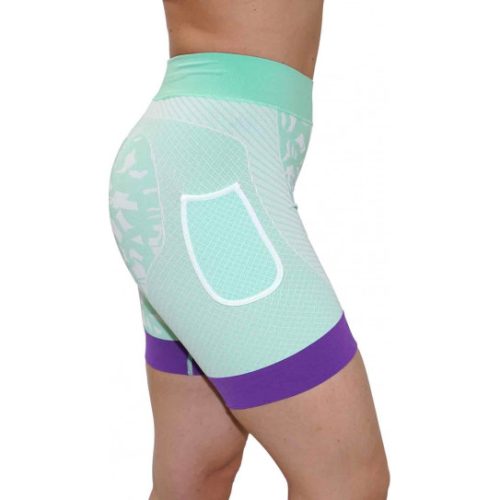 Malla corta compresiva Shiwa mujer en color verde mint con el logo Hanker-Sports en blanco lateral.